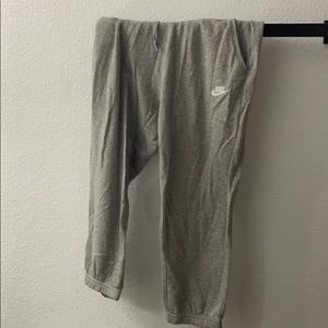 Nike sweatpants crop